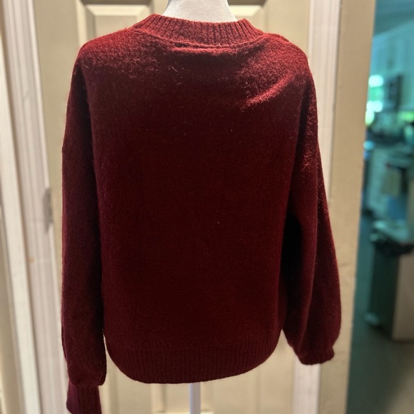 GAP Cable Knit Burgundy Sweater - Picture 2 of 2